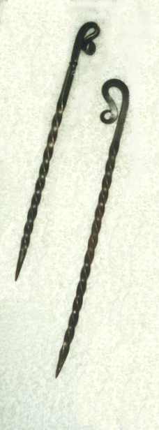 hair pin.jpg (13915 bytes)